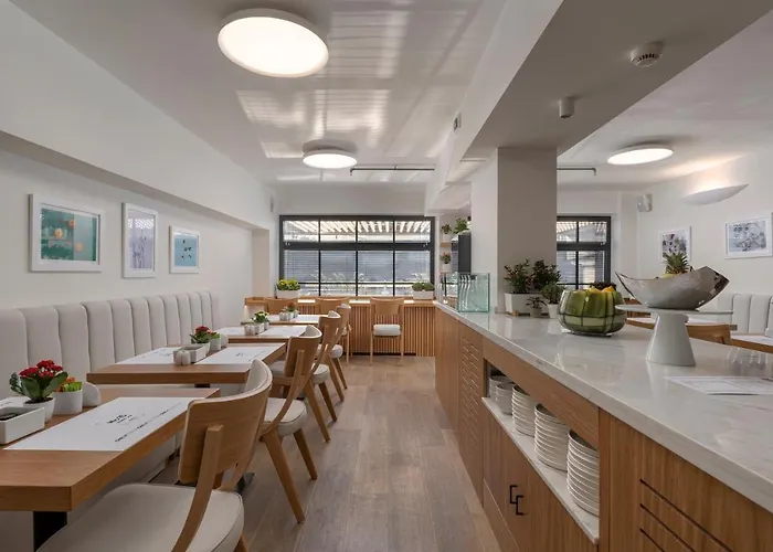 فندق No 15 Ermou 5*