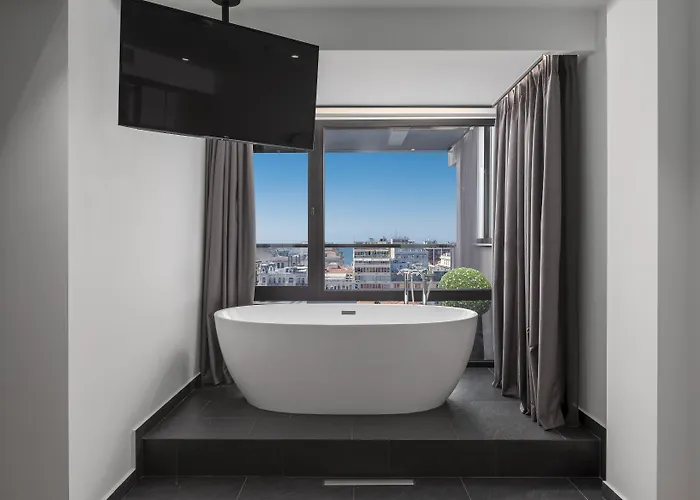 No 15 Ermou سالونيك