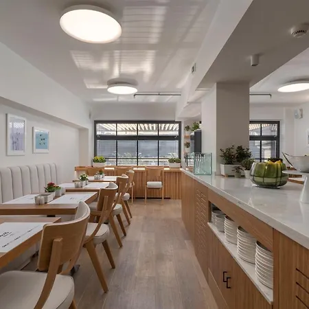 ホテル No 15 Ermou 5*