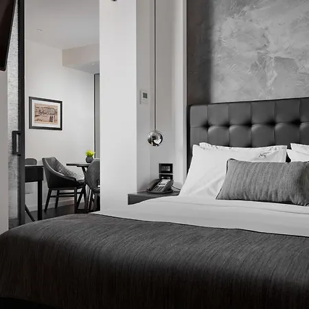 No 15 Ermou Hotel