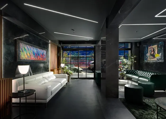 Hotel No 15 Ermou 5*